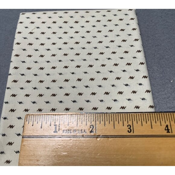 Brown "M" Pattern Cotton Fat Quarter Fabric 18" x 22" Sewing & Craft Supplies - Picture 2 of 3